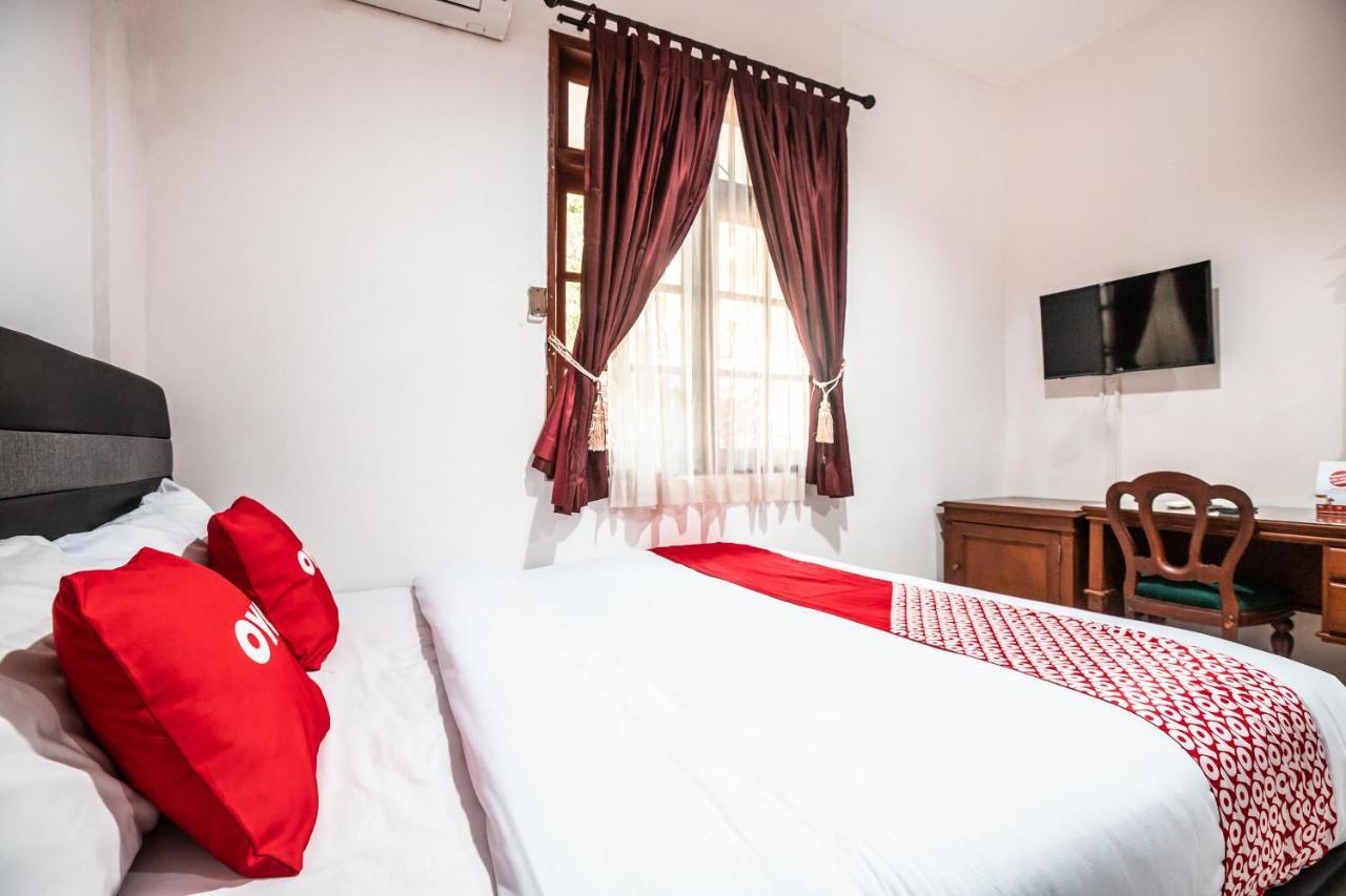 Oyo 1990 Kost Kuningan Executive Boading House Setiabudi Jakarta Exterior photo